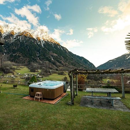 Modern Charme Studio In Chalet Villa Ponto Valentino Exterior foto