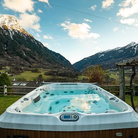 Modern Charme Studio In Chalet Villa Ponto Valentino Exterior foto
