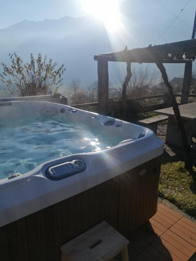 Modern Charme Studio In Chalet Villa Ponto Valentino Exterior foto
